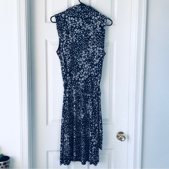 Sleeveless Black with White Floral Dress with Belt - Picture 7 of 8